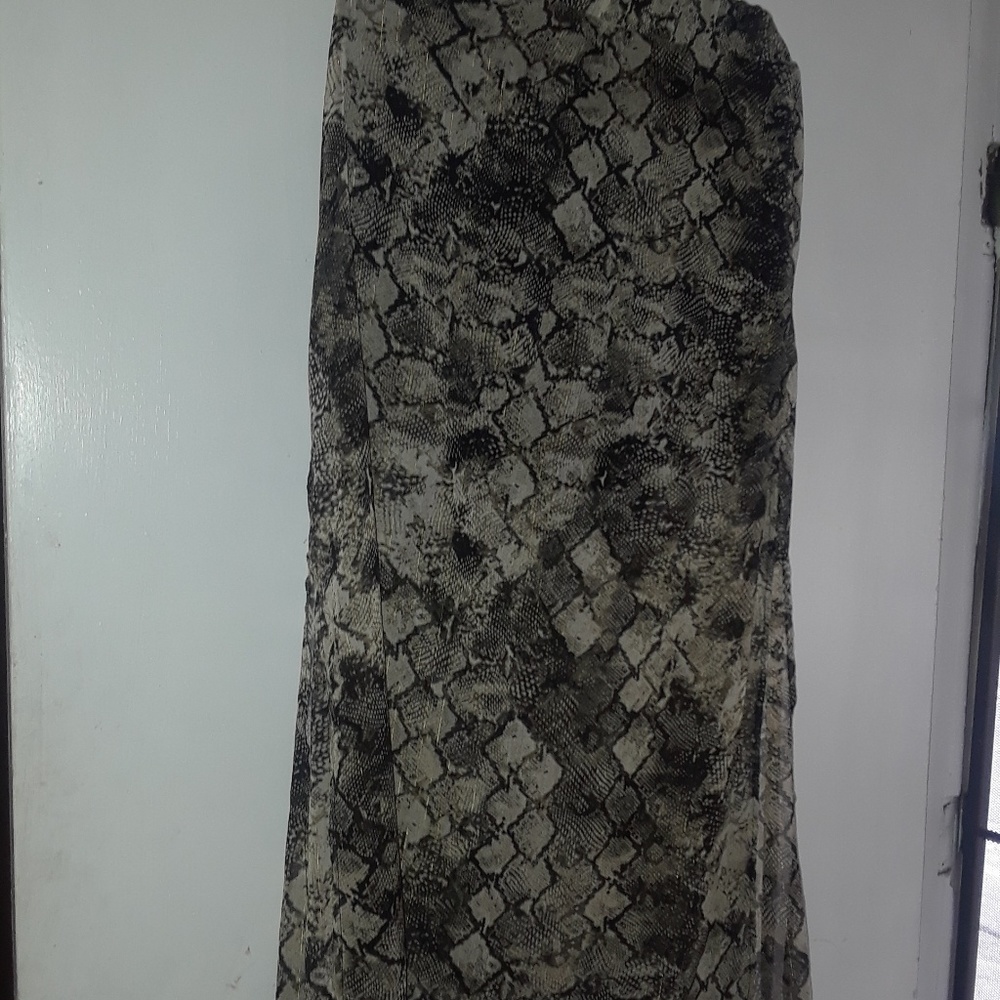 Beautiful  design light skirt